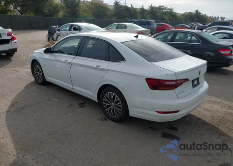 2019 Volkswagen Jetta 1.4T R-Line/1.4T S/1.4T Se z USA, uszkodzony, nr VIN 3VWC57BU2KM187536